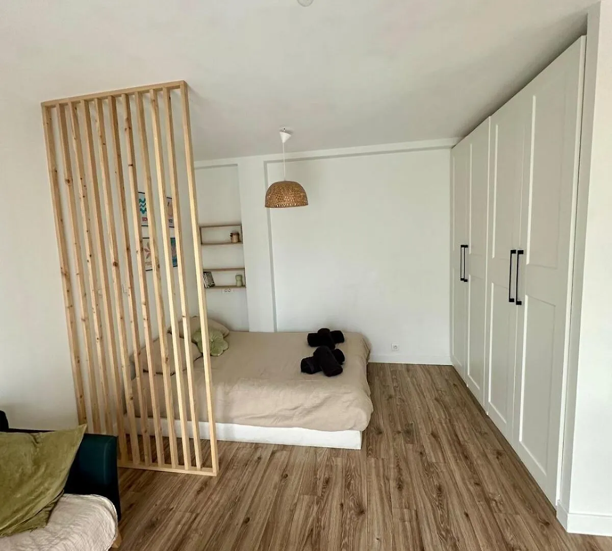 Lägenhet Beau Studio Calme Proche Mer Cagnes-sur-Mer
